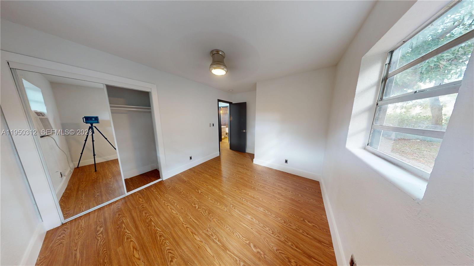 404 NW 21st Ter