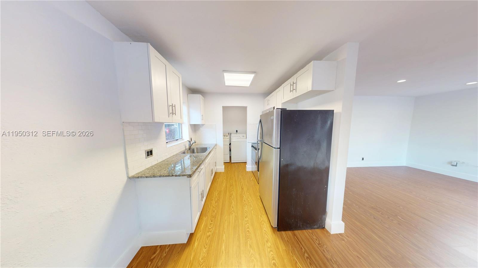 404 NW 21st Ter
