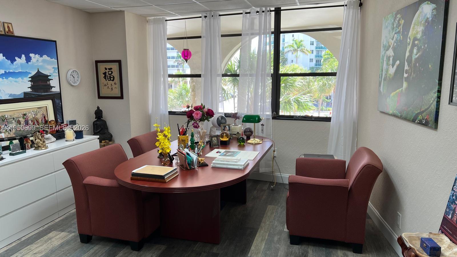3800 S Ocean Dr # 206