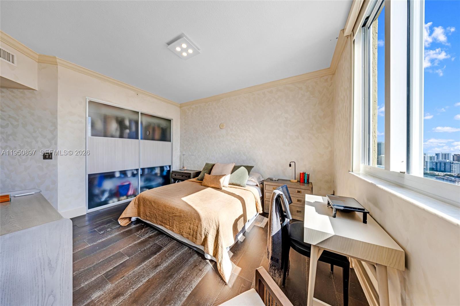 1745 E Hallandale Beach Blvd Unit: 2407W