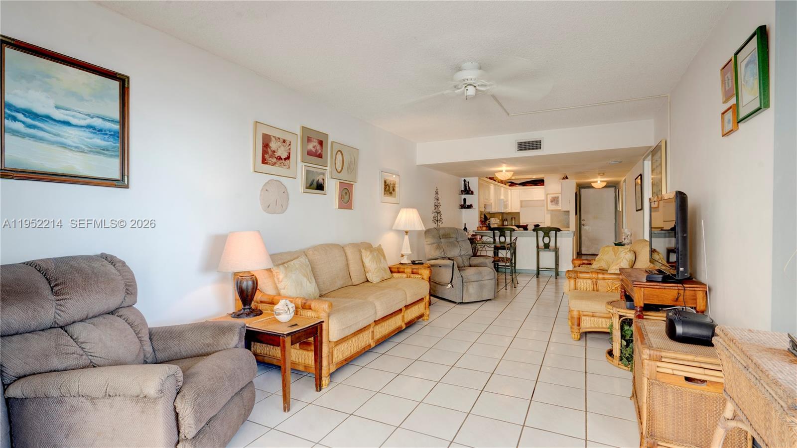 79901 Overseas Higway # 204