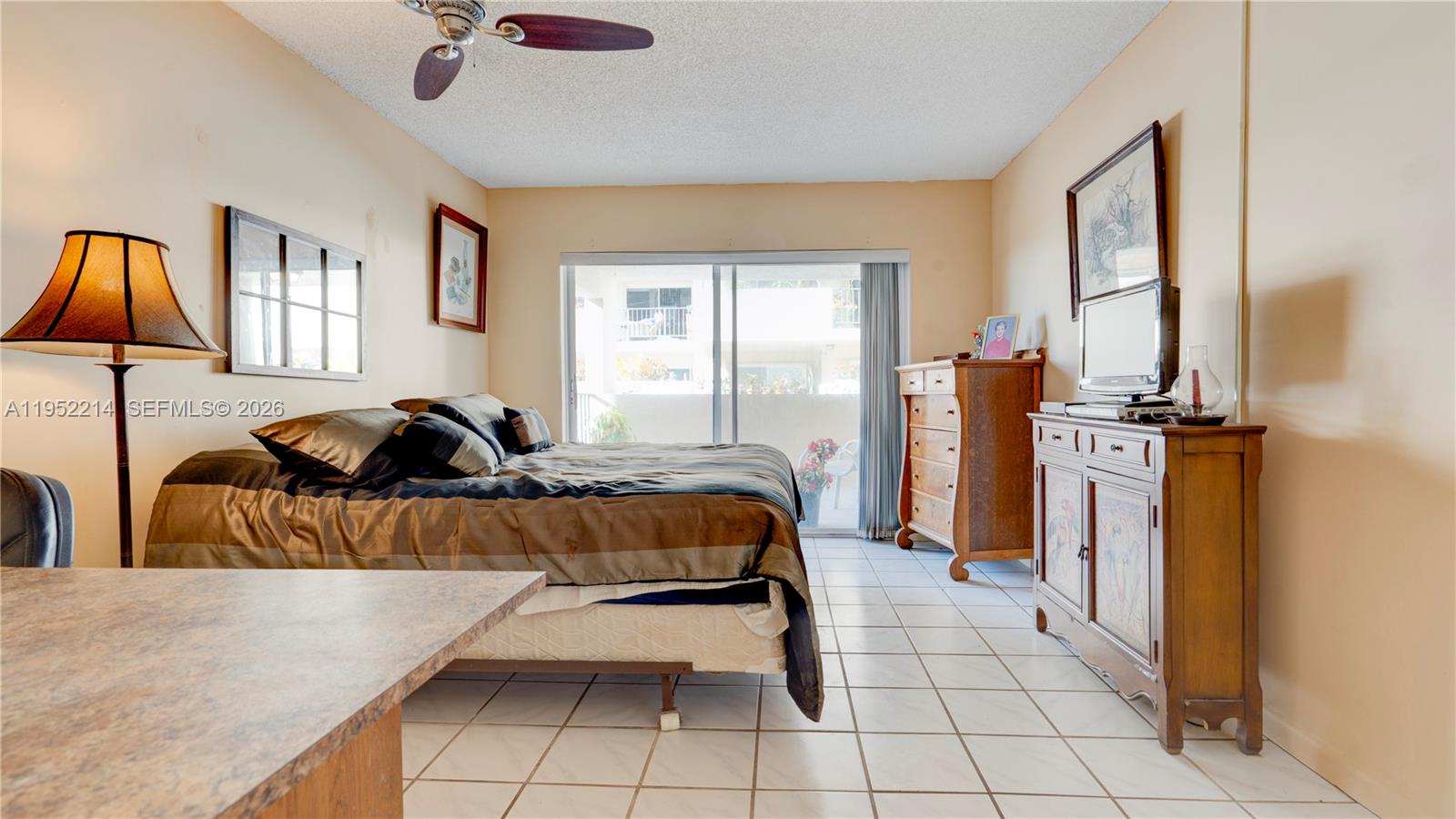 79901 Overseas Higway # 204