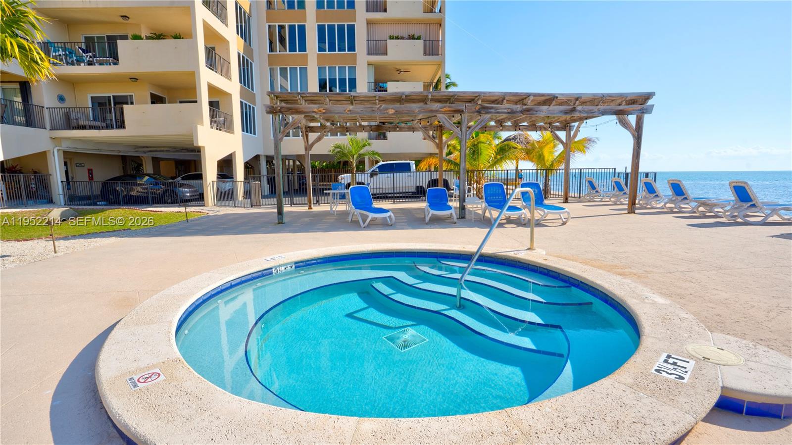 79901 Overseas Higway # 204