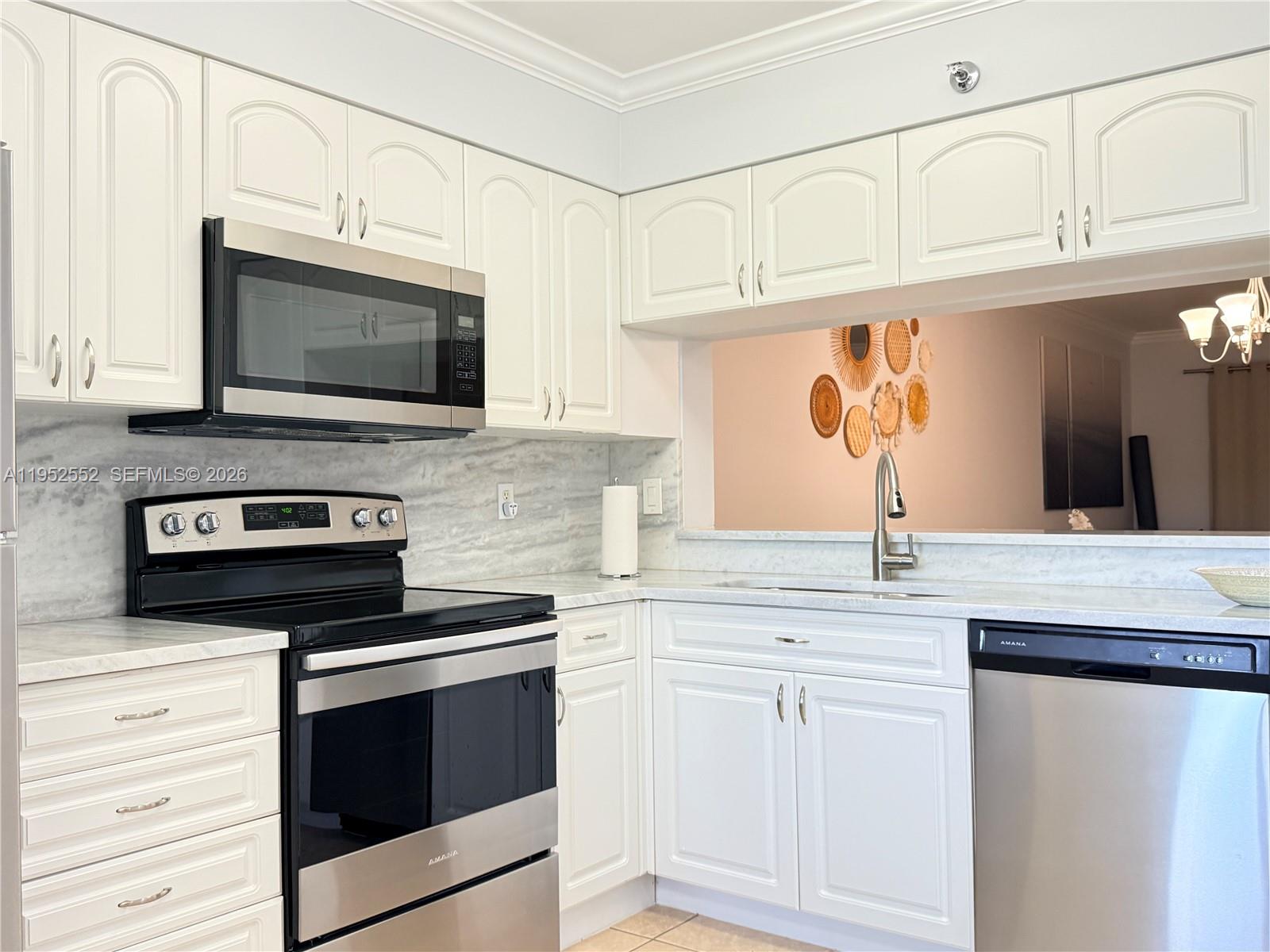 2206 S Cypress Bend Dr # 508