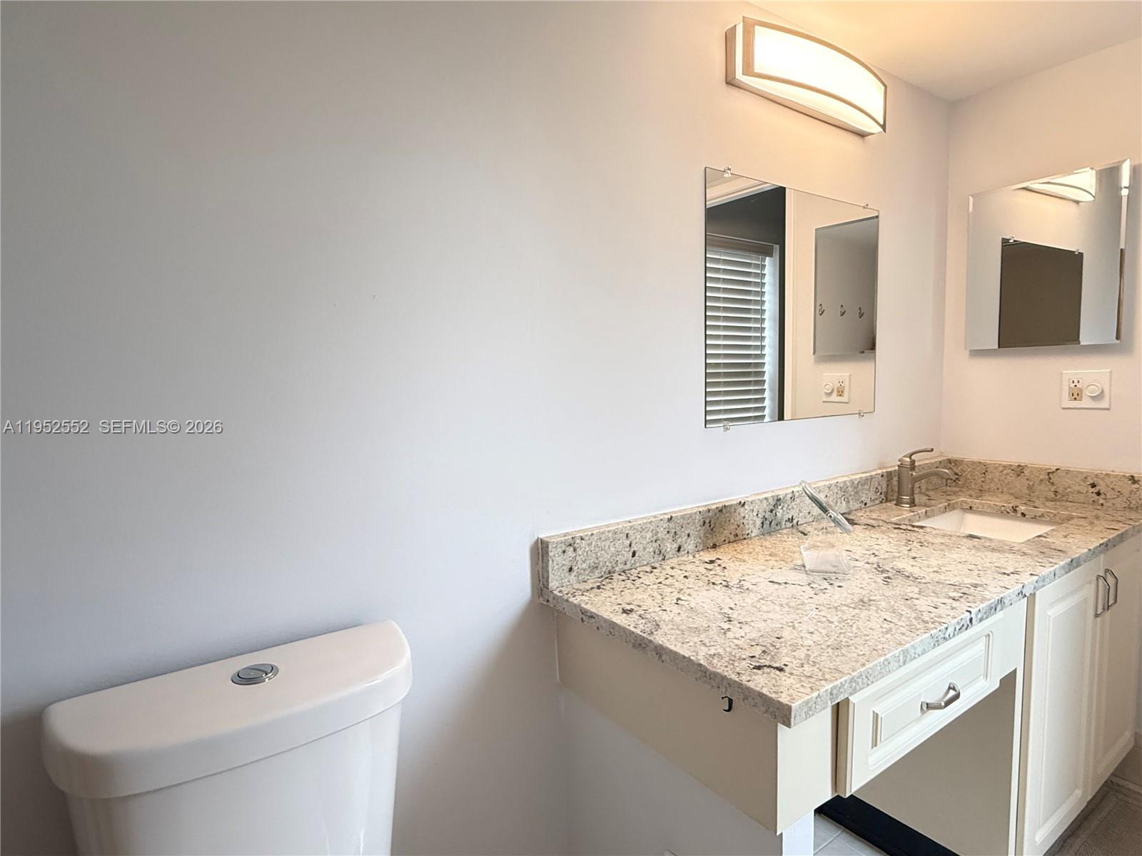 2206 S Cypress Bend Dr # 508