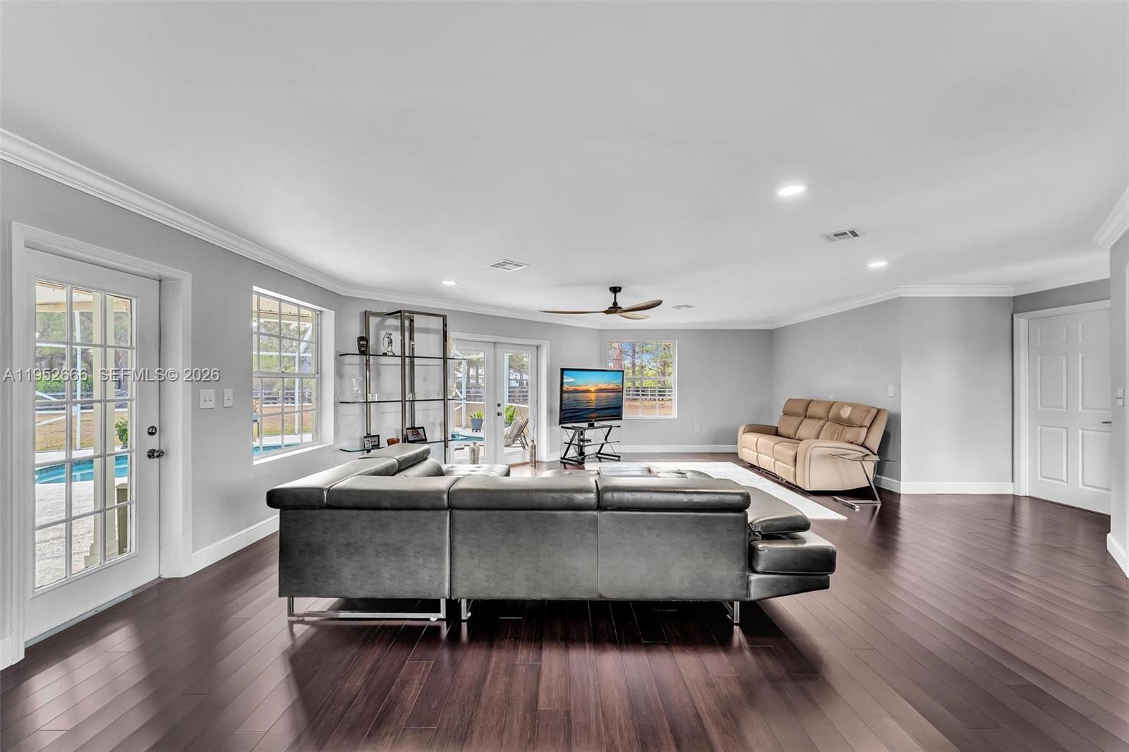 10006 SW Tyler Ter