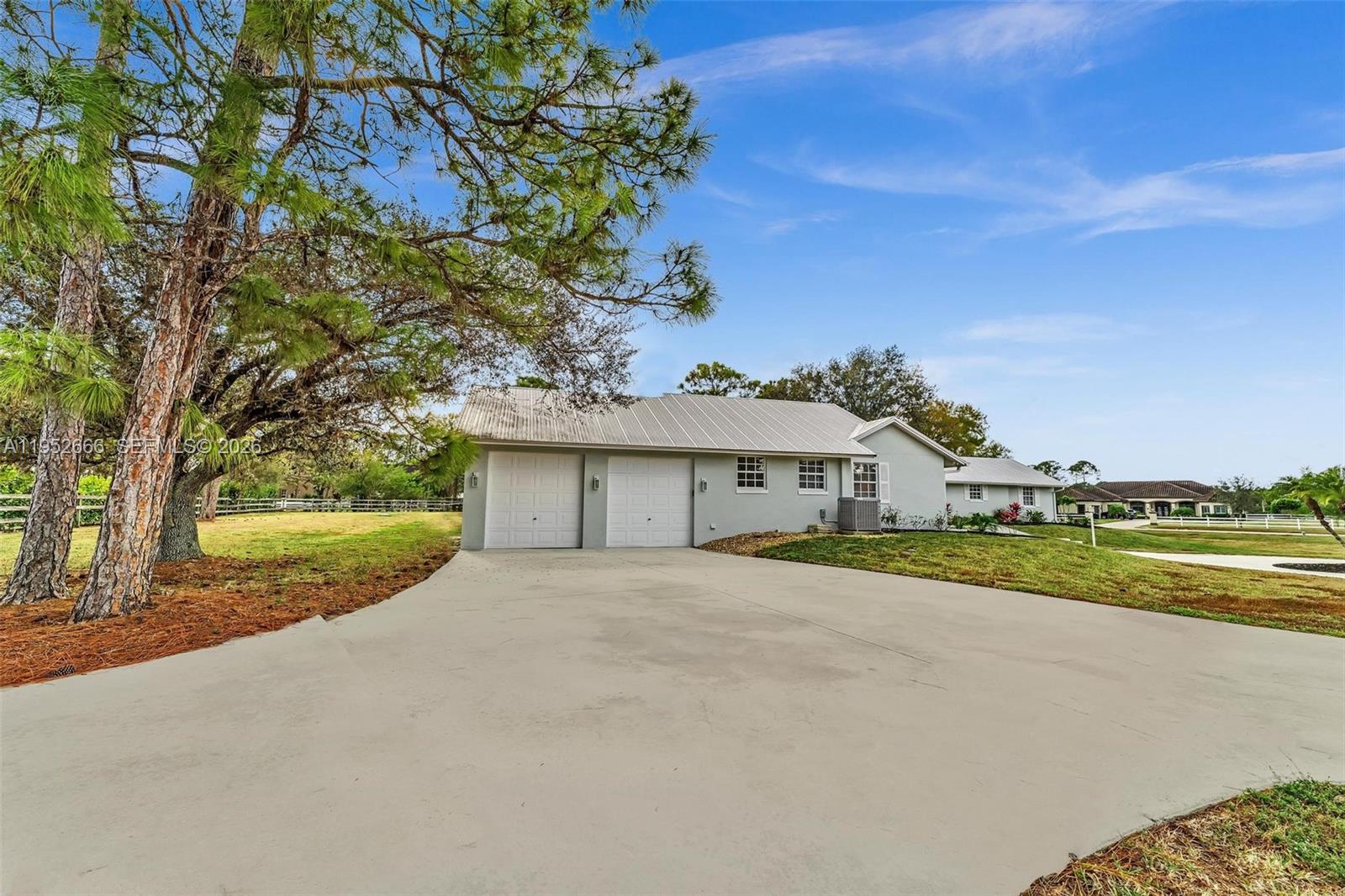 10006 SW Tyler Ter