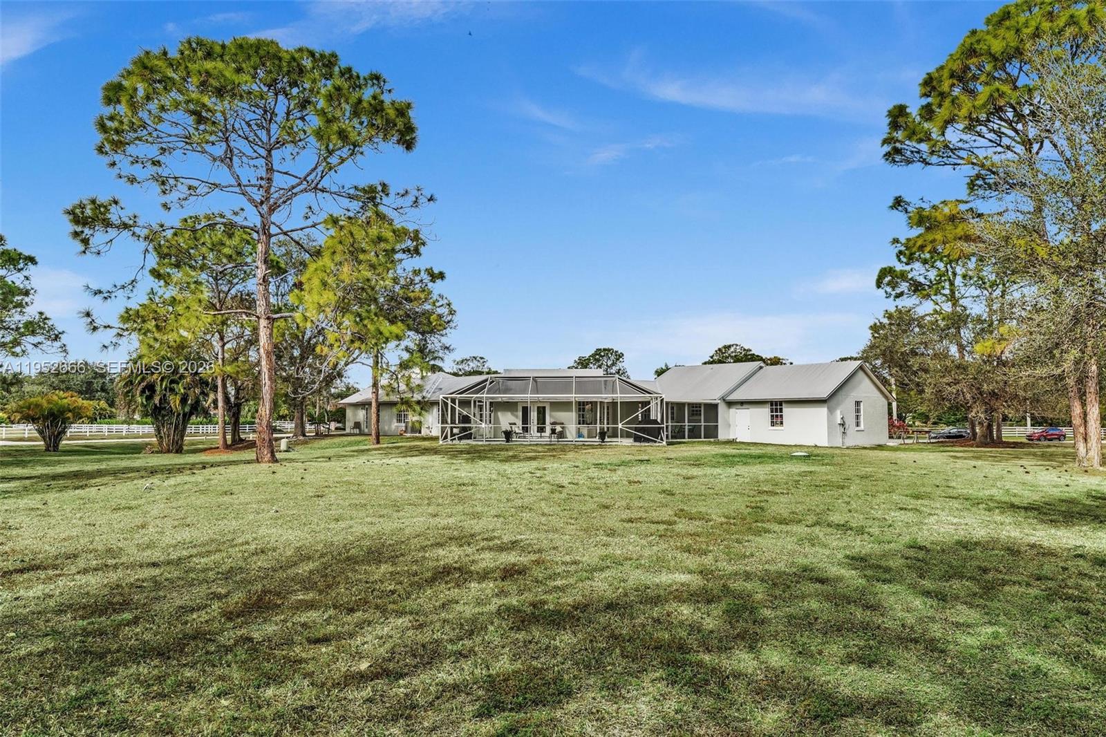 10006 SW Tyler Ter