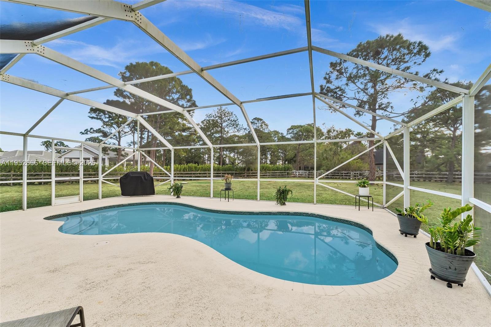 10006 SW Tyler Ter