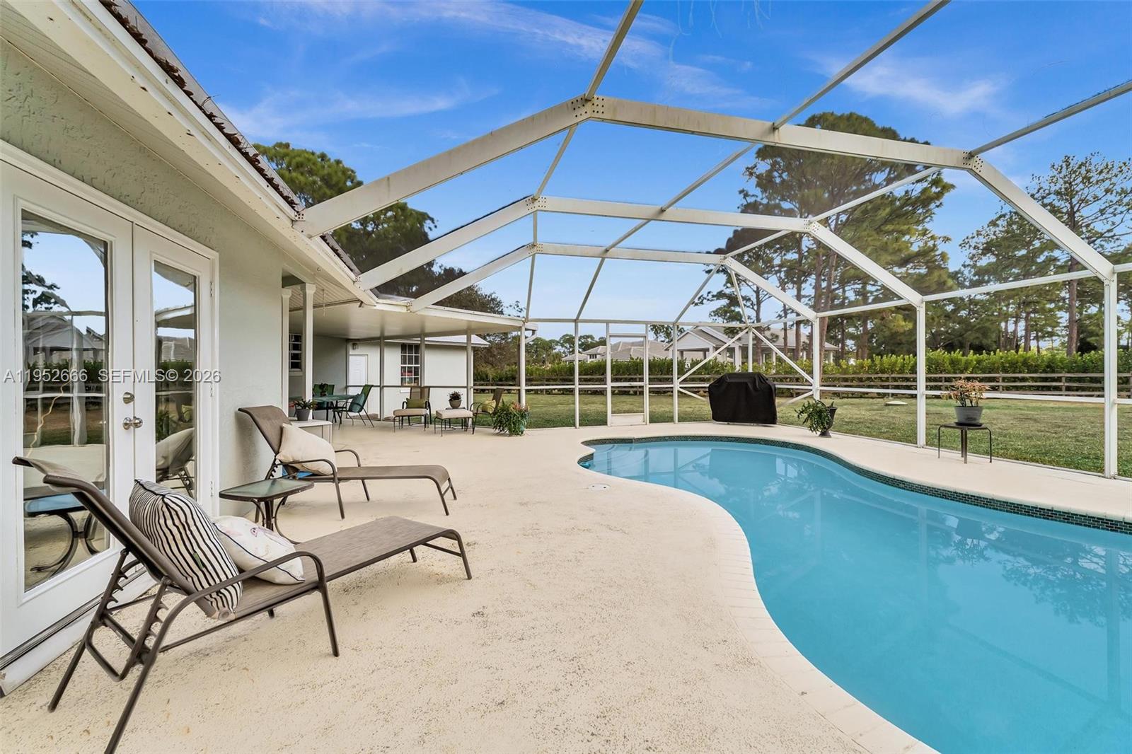10006 SW Tyler Ter