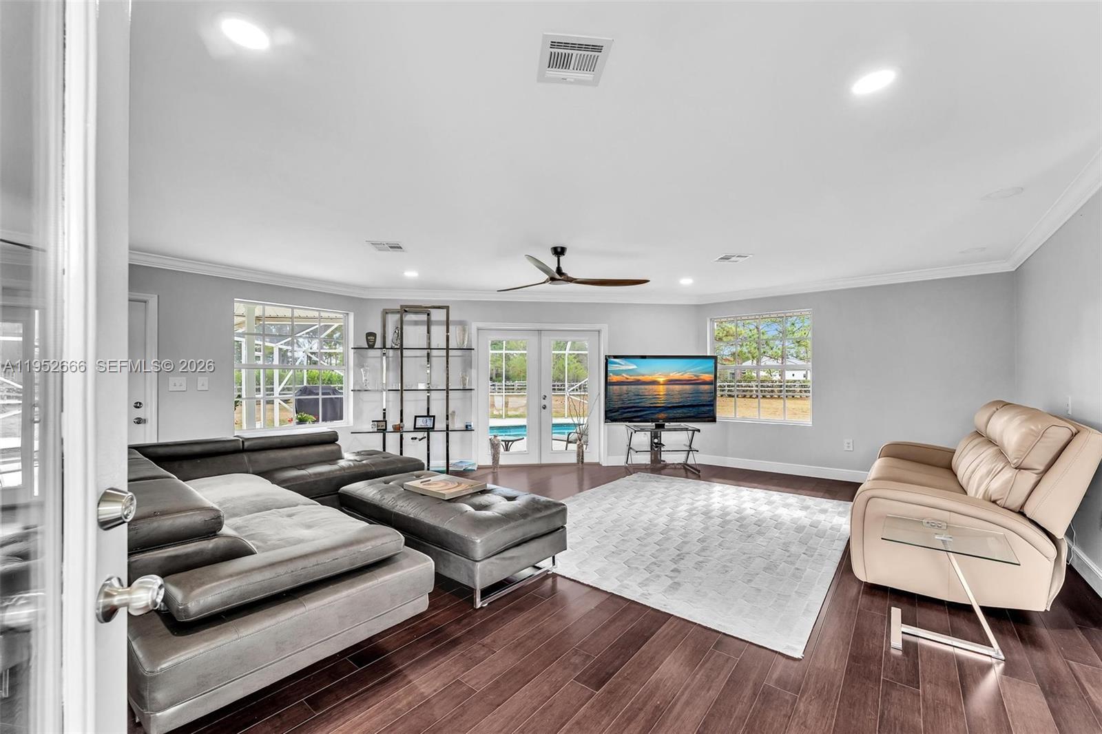 10006 SW Tyler Ter
