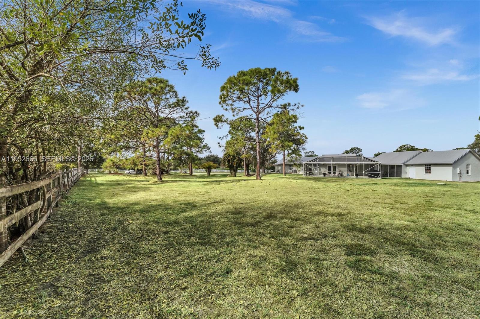 10006 SW Tyler Ter