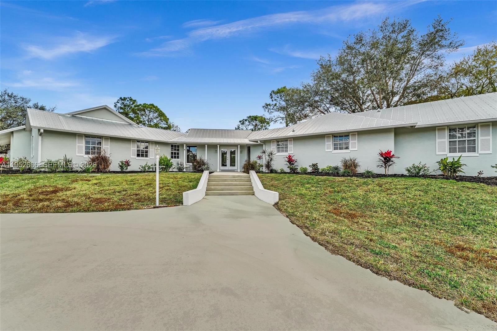 10006 SW Tyler Ter