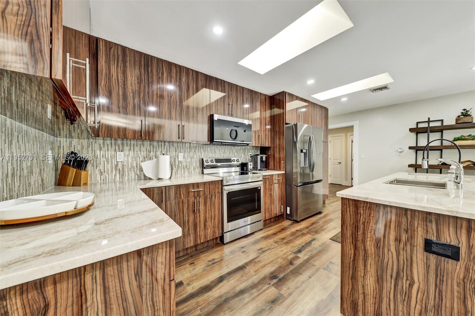 3560 NW 99th Ave