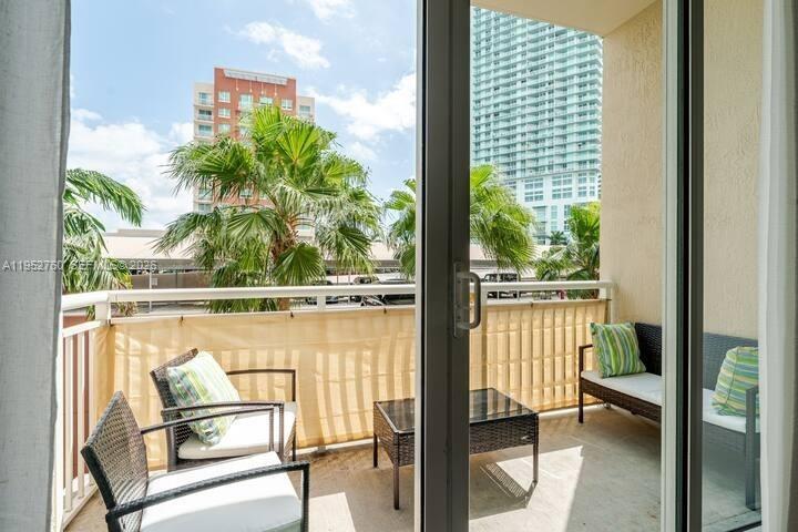 2001 Biscayne Blvd # 3401