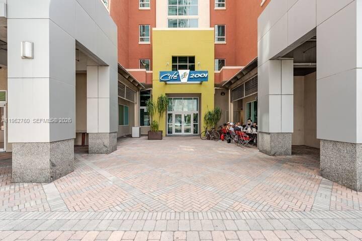 2001 Biscayne Blvd # 3401