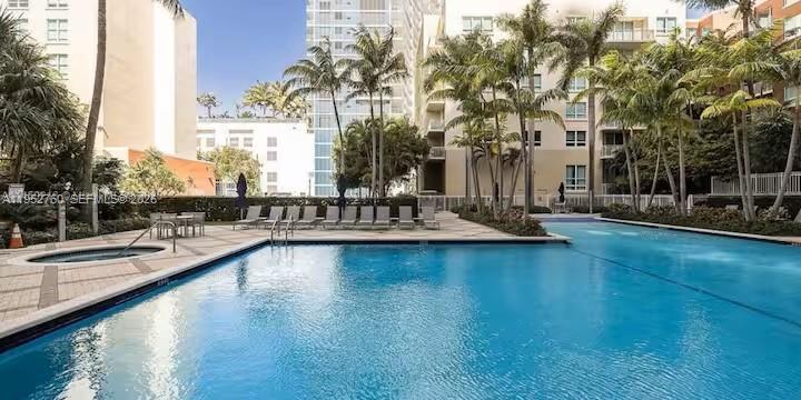2001 Biscayne Blvd # 3401