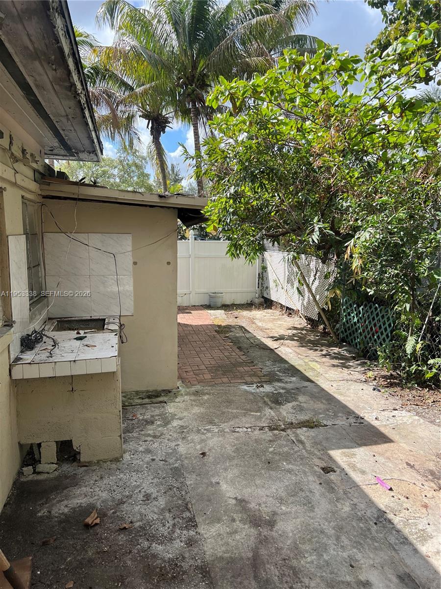 1455 NW 112th St
