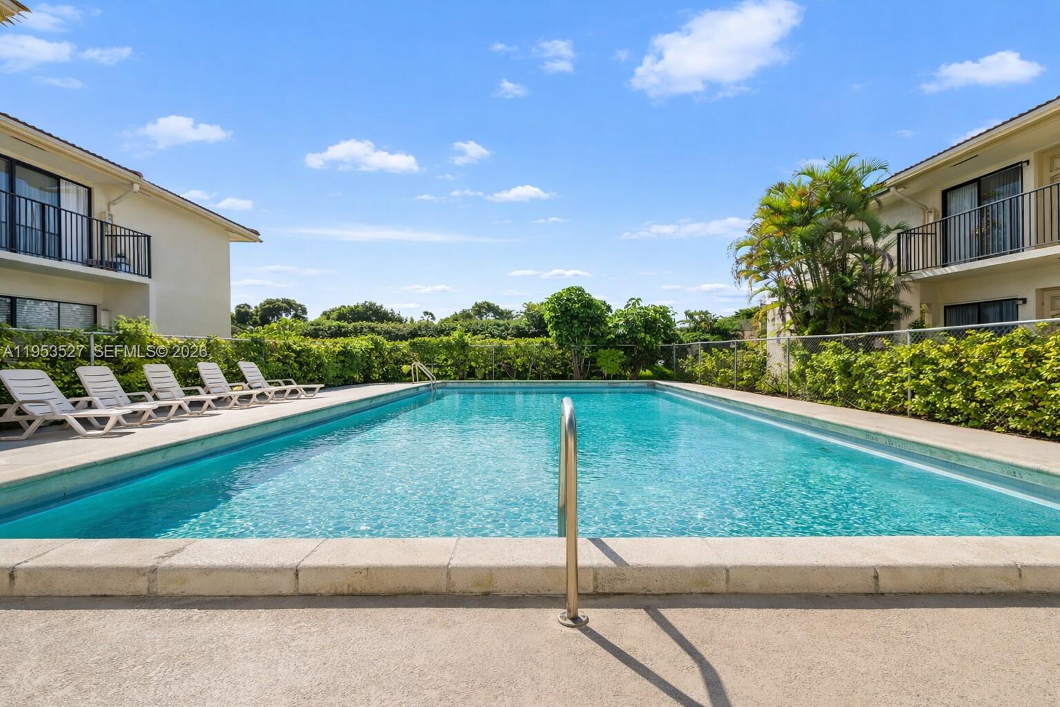 11116 Royal Palm Blvd # 10 Unit: 2-10
