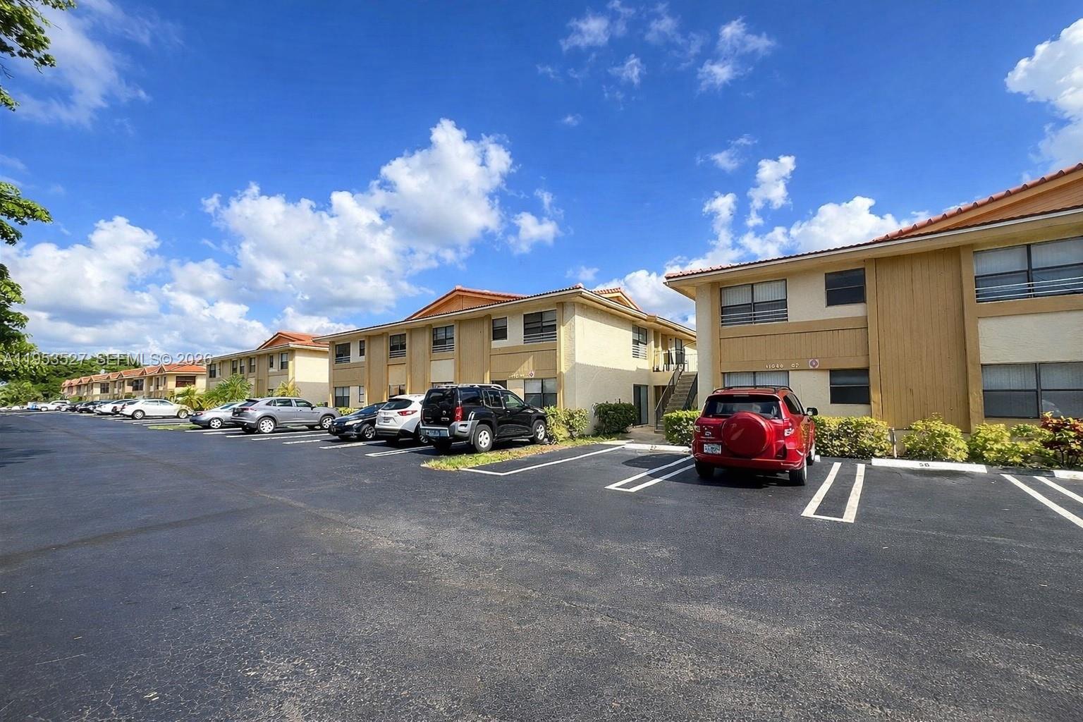 11116 Royal Palm Blvd # 10 Unit: 2-10