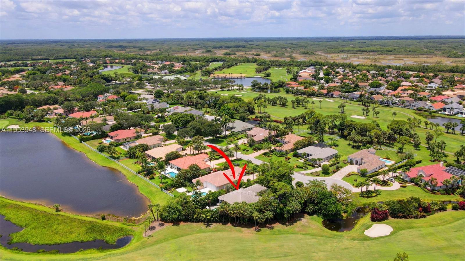 8244 Lakeview Dr