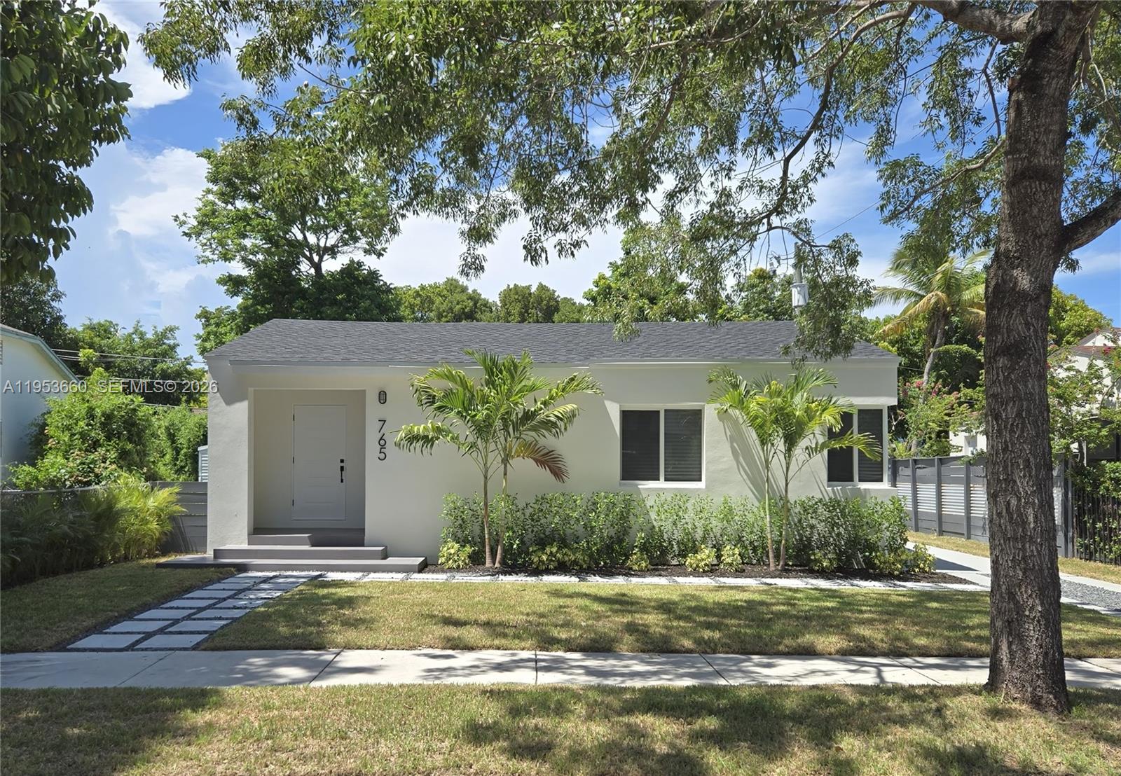 765 NW 45th St