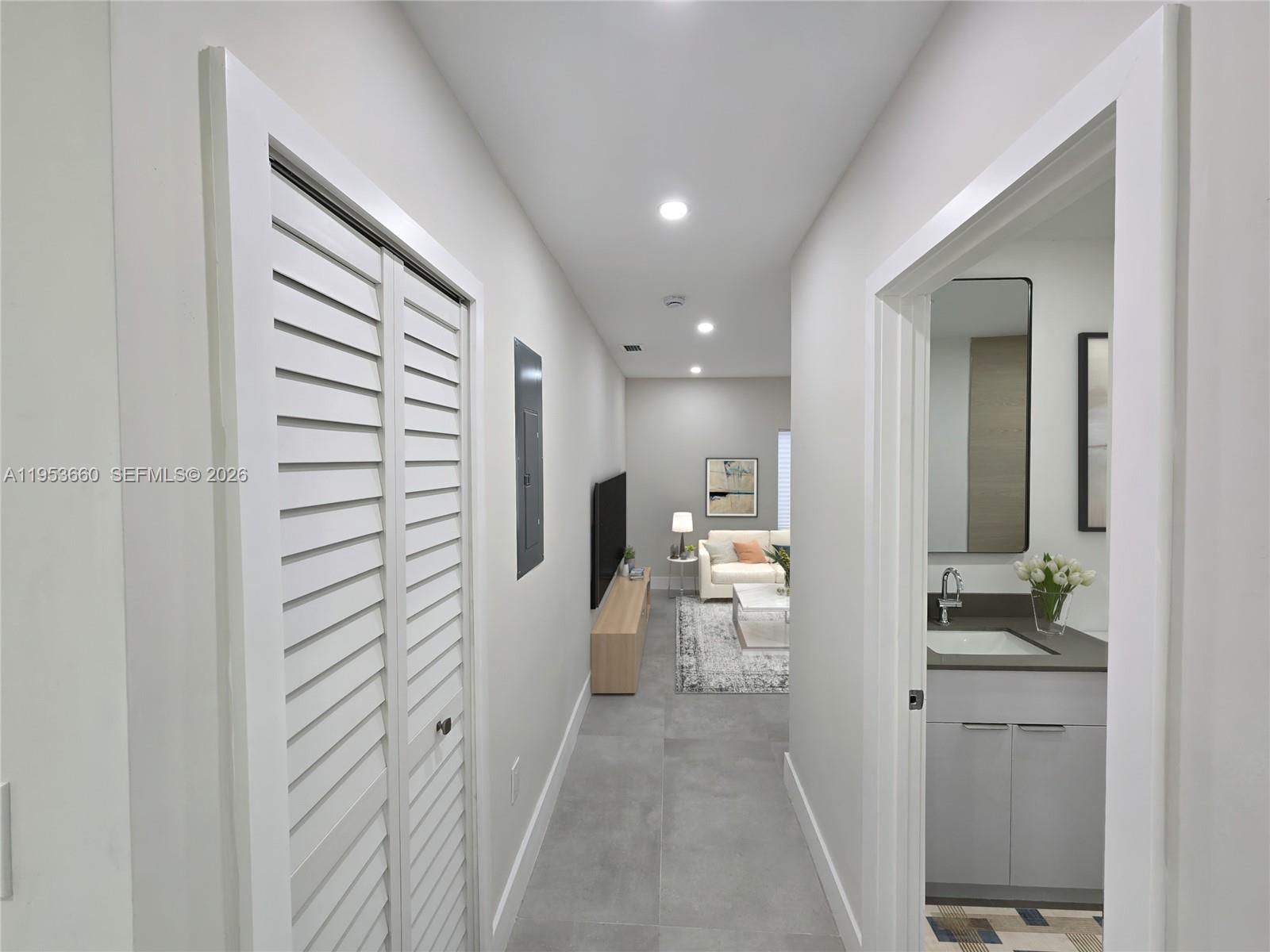 765 NW 45th St