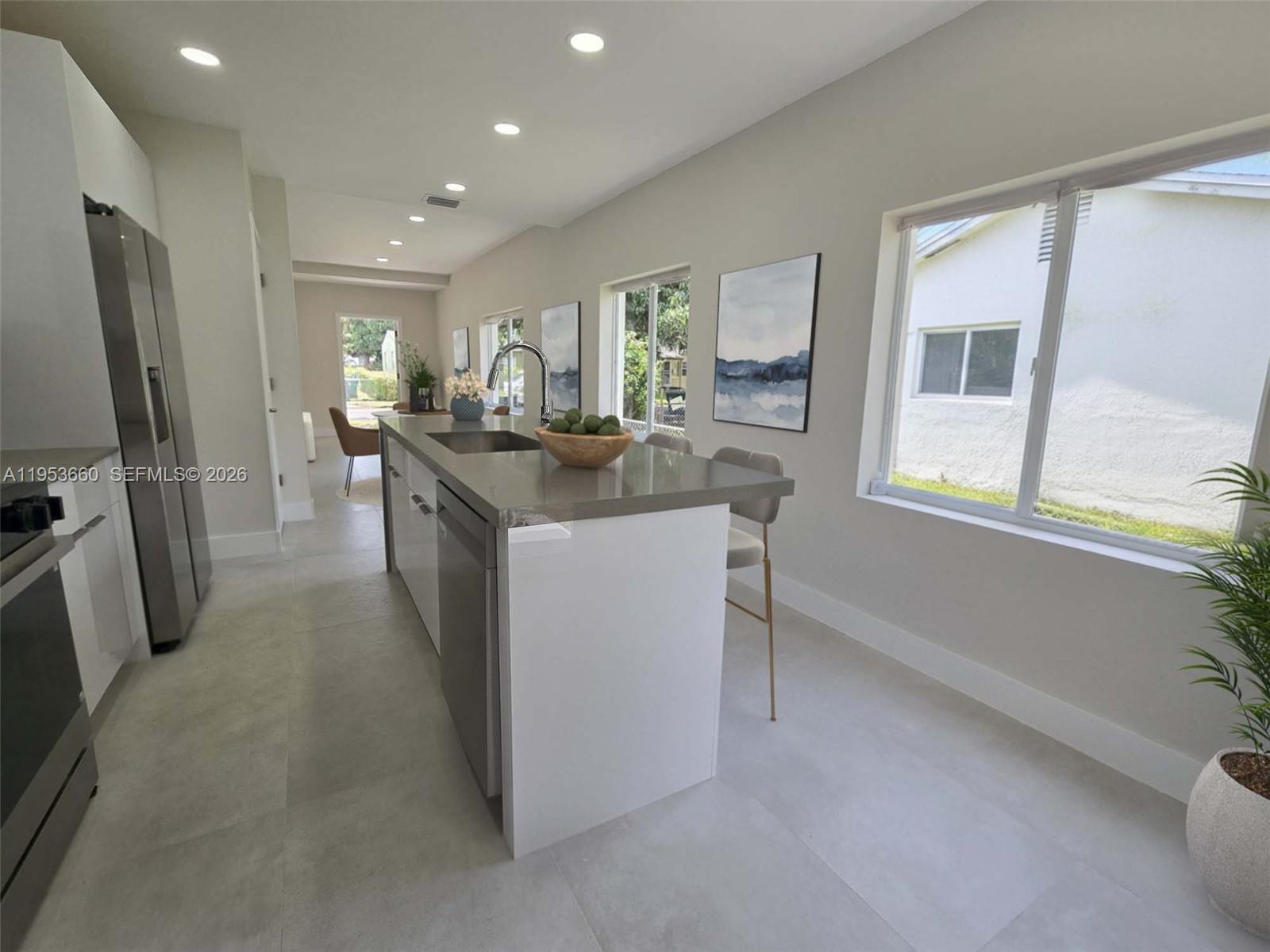 765 NW 45th St