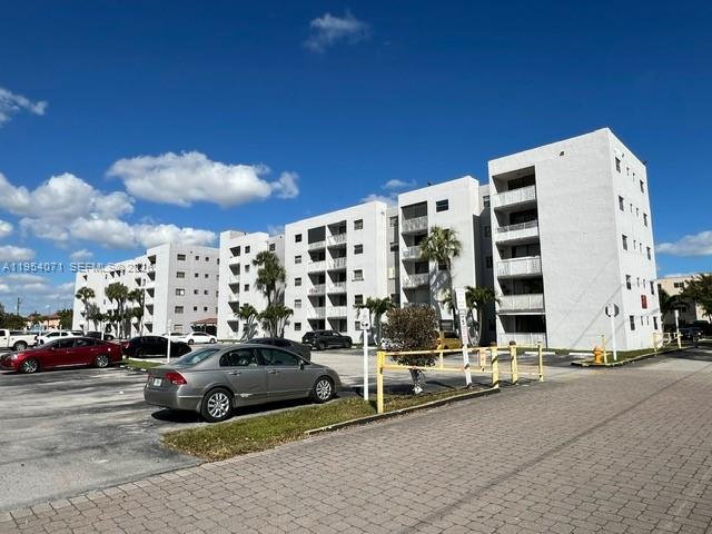 8075 NW 7th St # 501