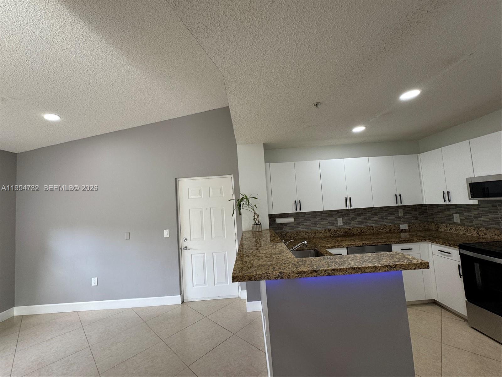 2133 Renaissance Blvd # 307