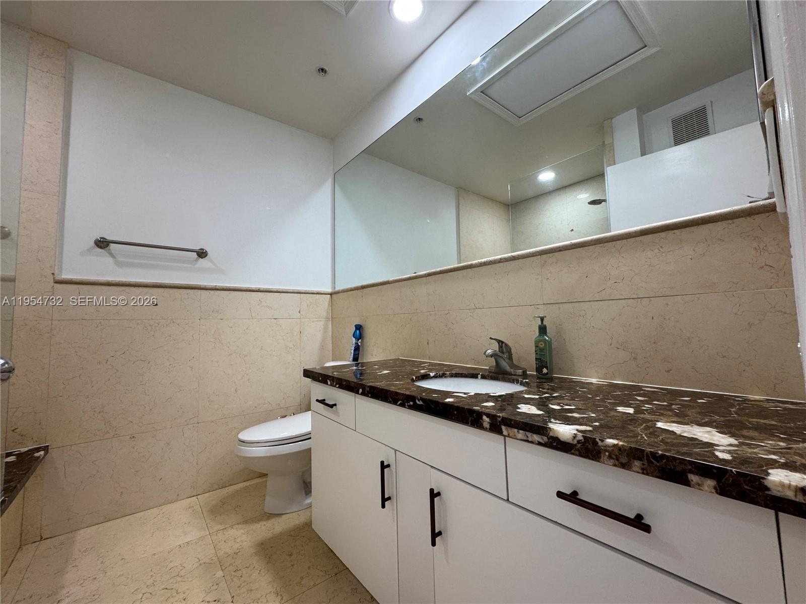 2133 Renaissance Blvd # 307