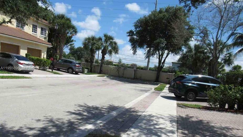 3195 NW 31st Ter