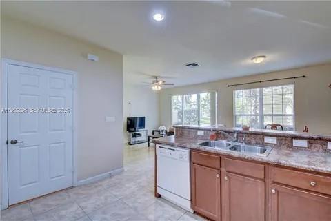 3195 NW 31st Ter