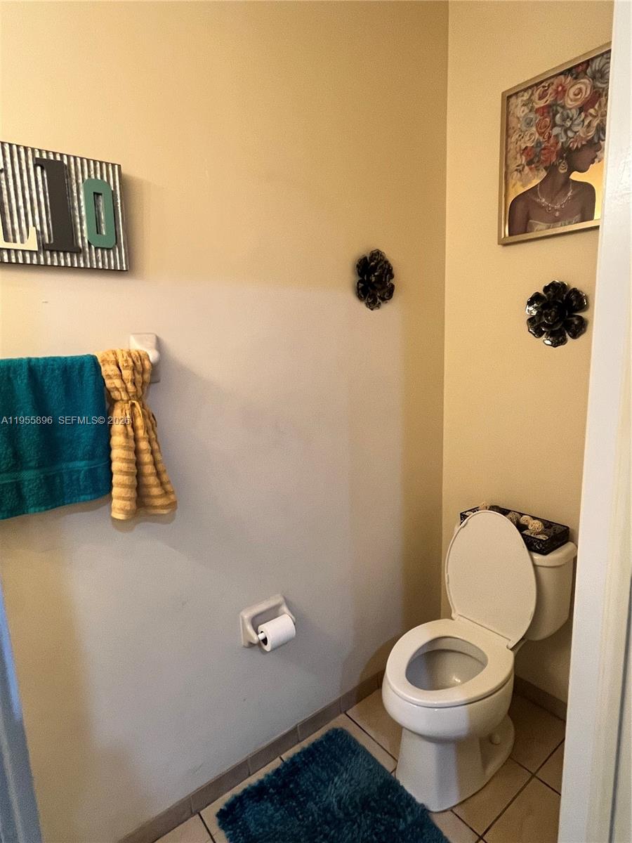 3195 NW 31st Ter