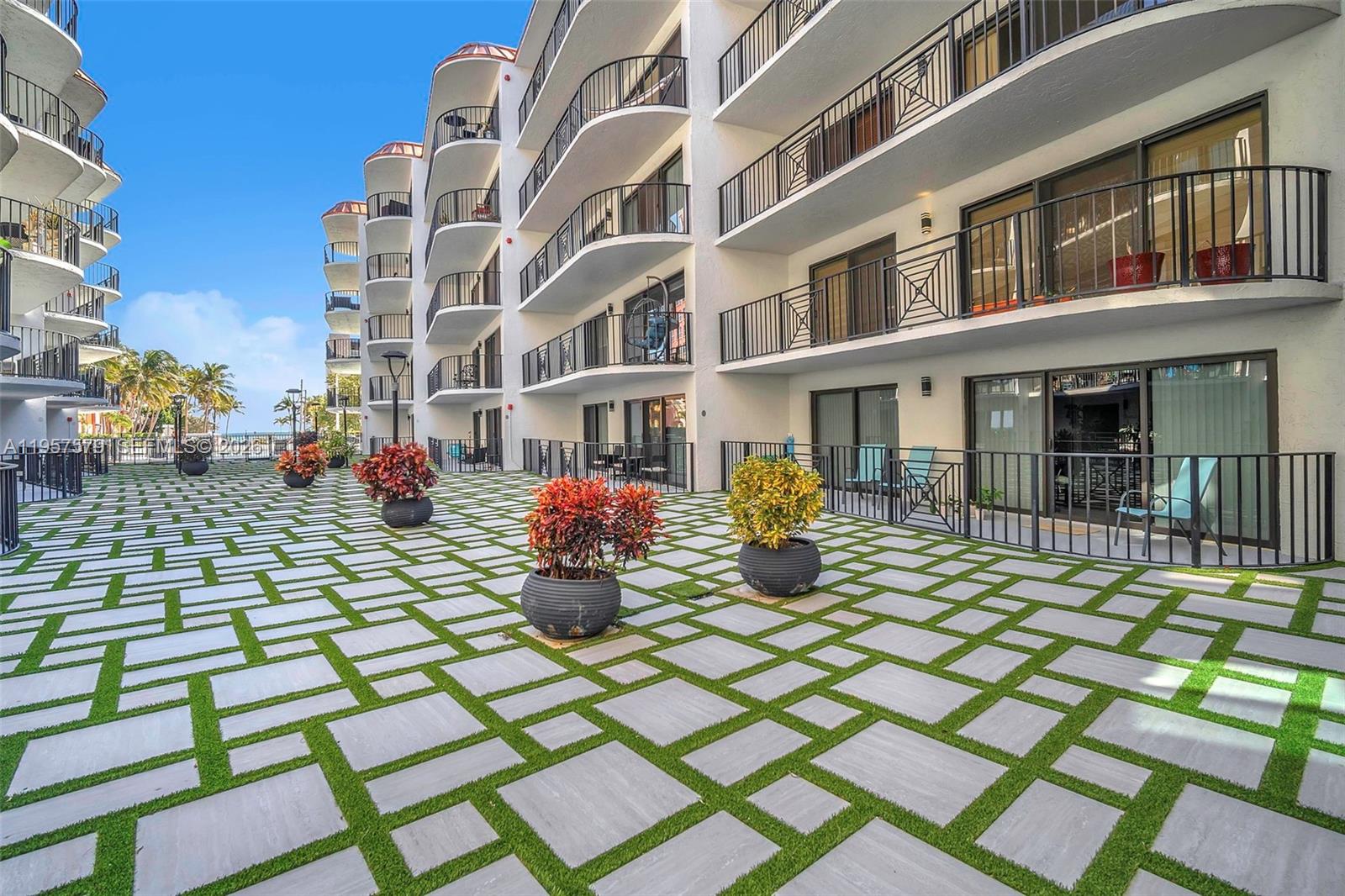 2029 N Ocean Blvd # 106