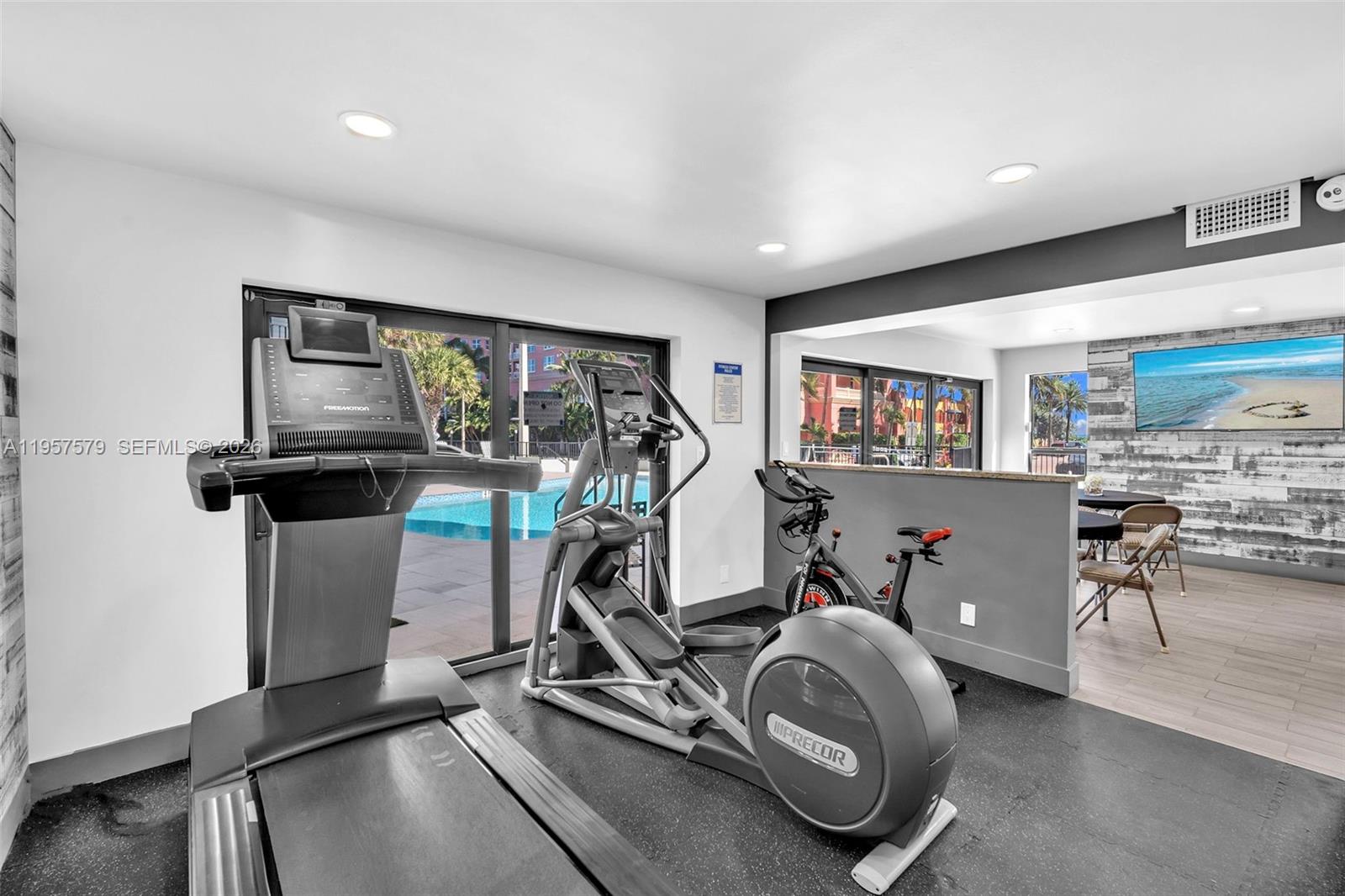 2029 N Ocean Blvd # 106