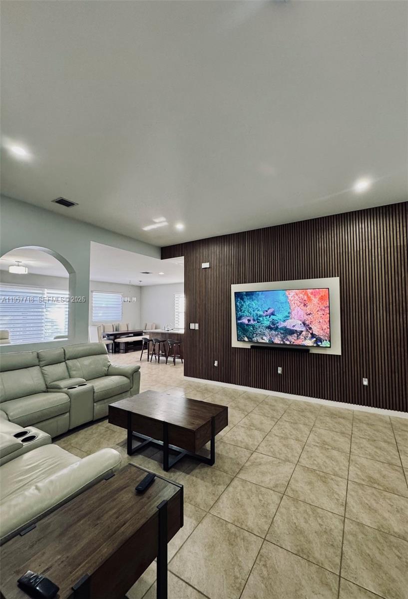 11866 SW 253rd Ter