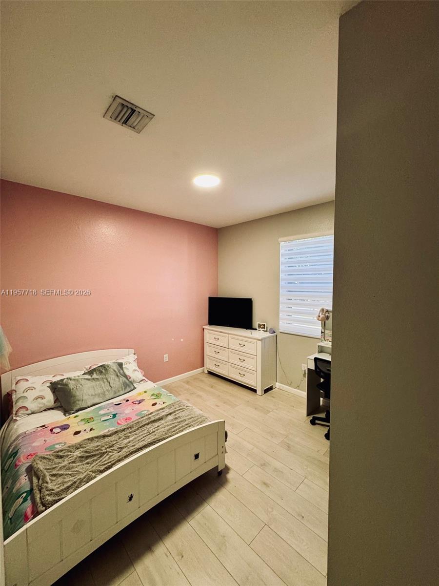 11866 SW 253rd Ter