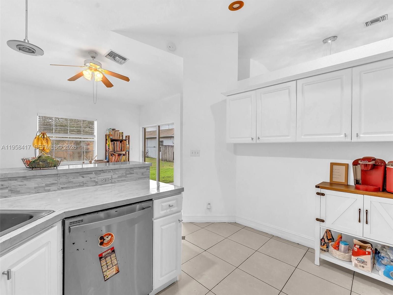 3080 NW 8th St