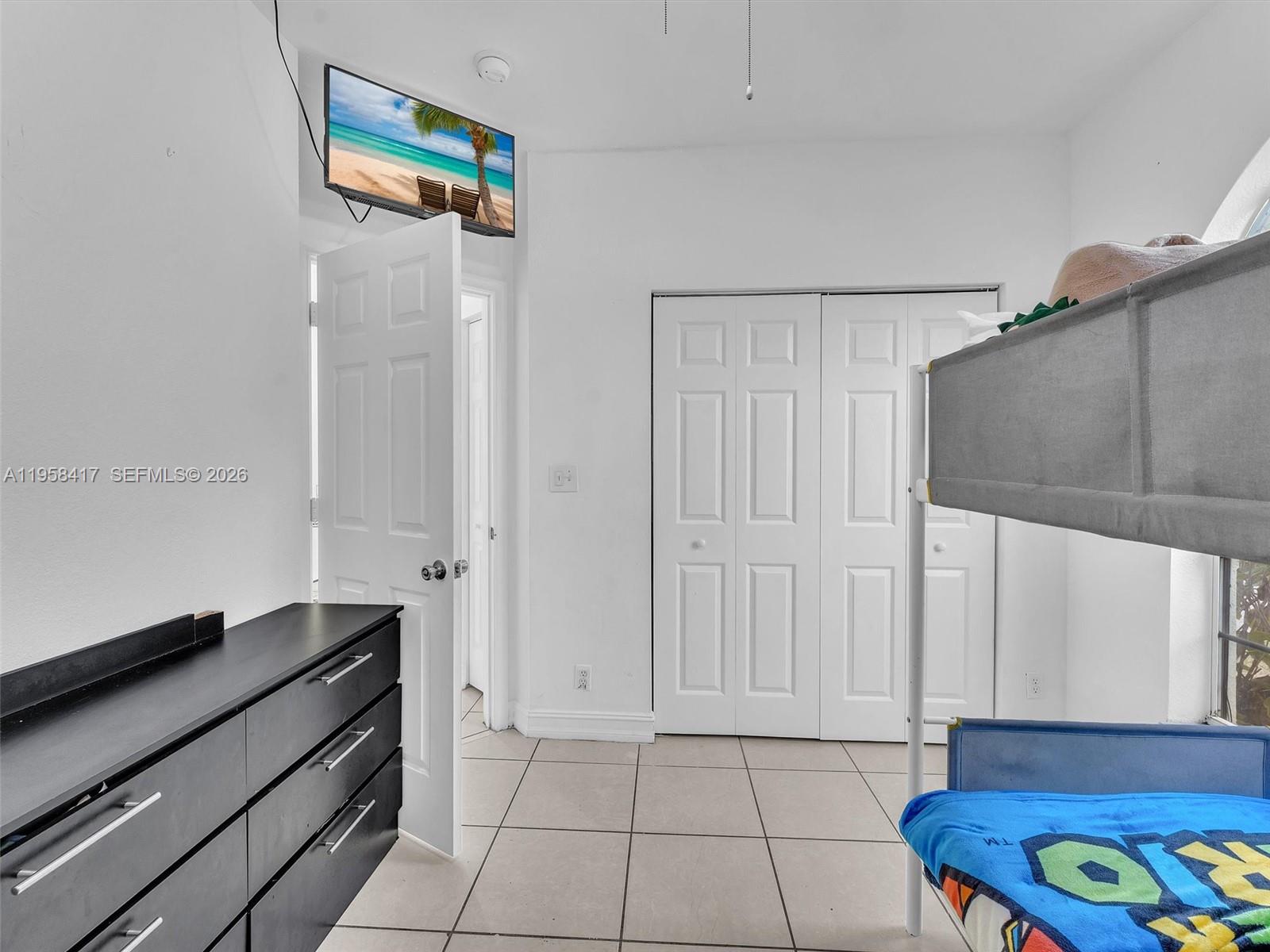 3080 NW 8th St