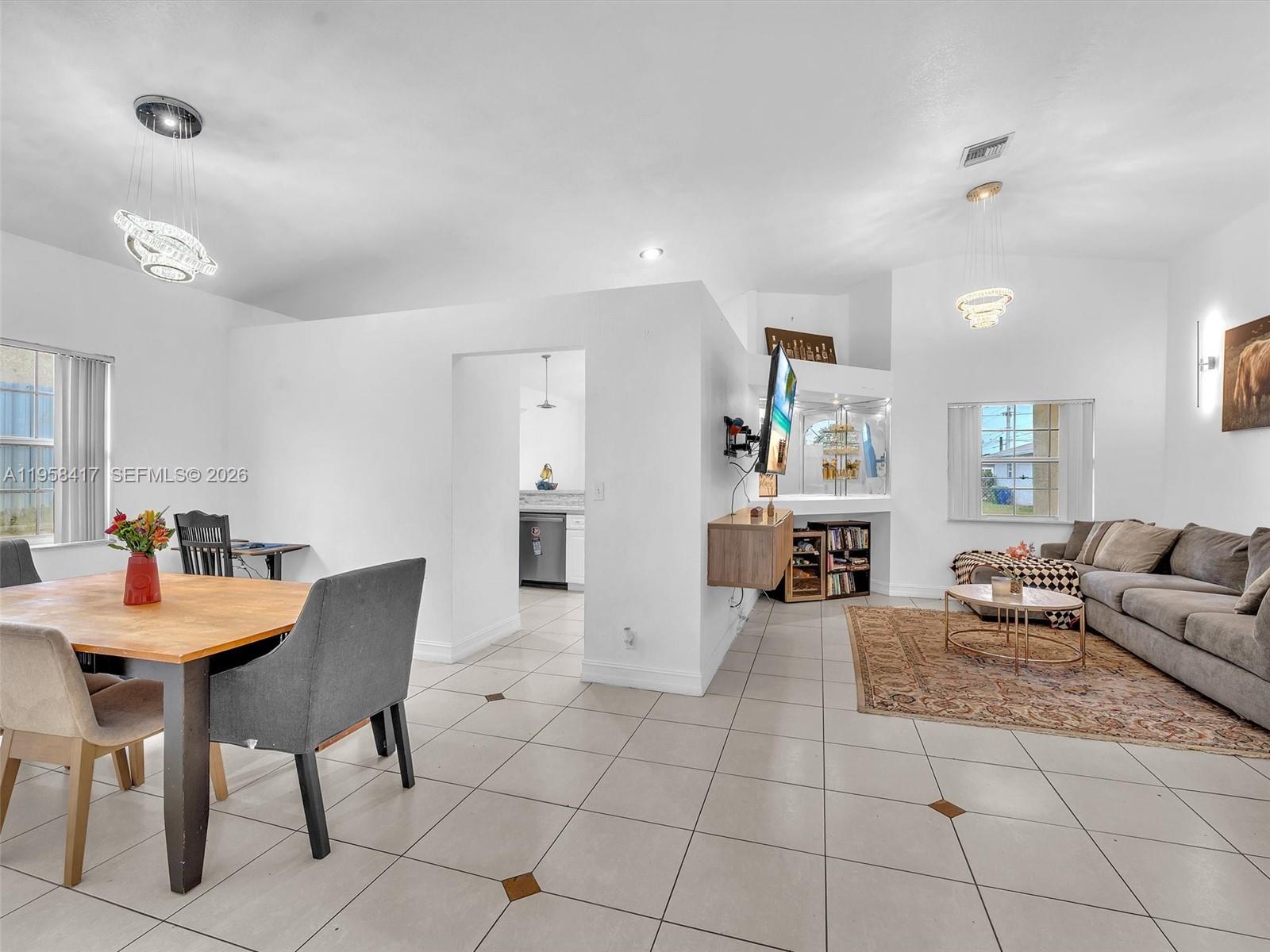 3080 NW 8th St