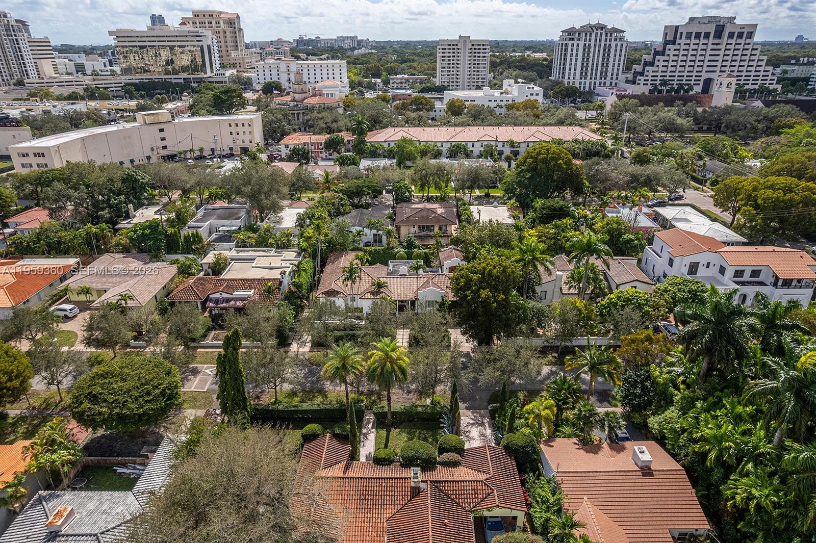 428 Giralda Ave