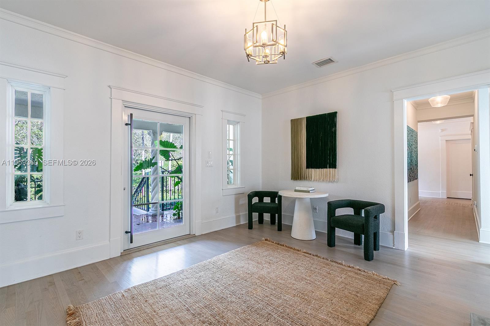 428 Giralda Ave