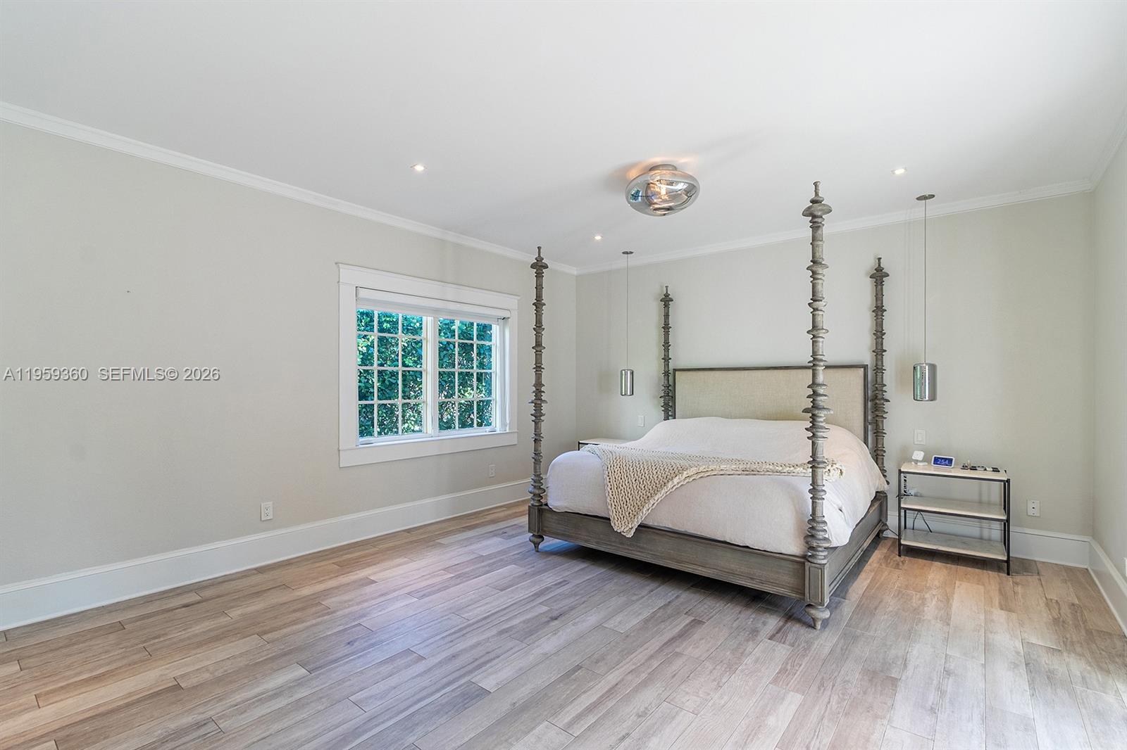 428 Giralda Ave