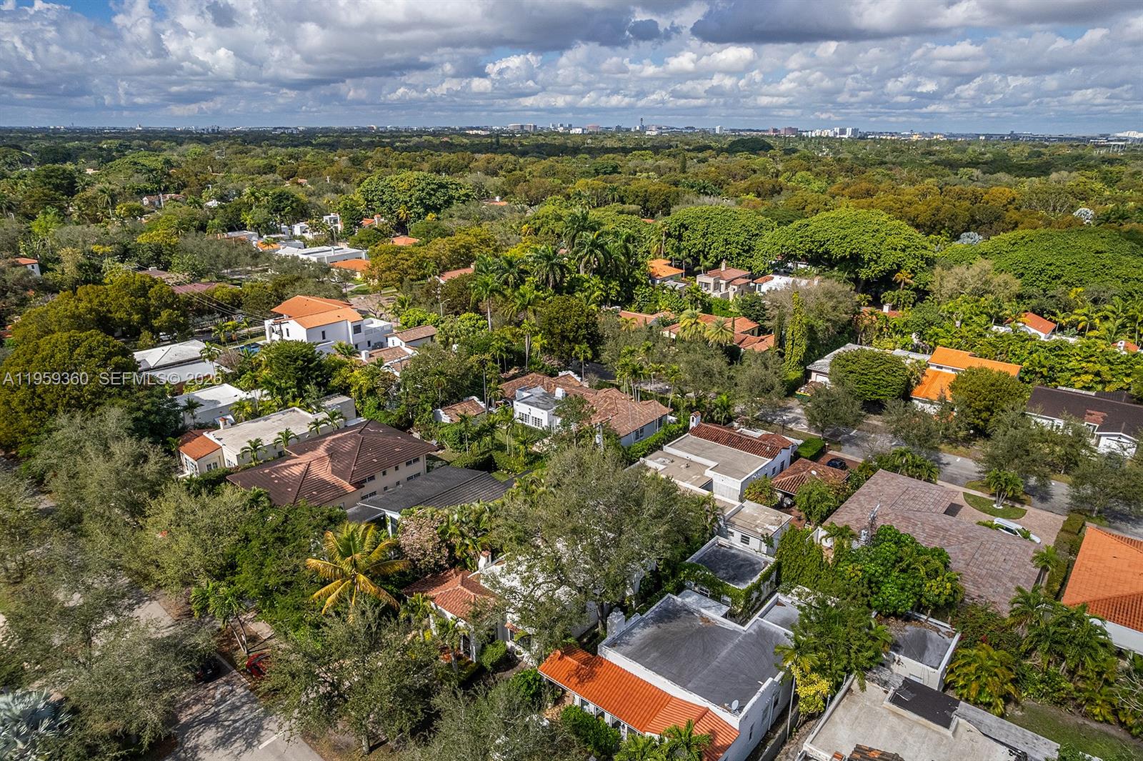 428 Giralda Ave