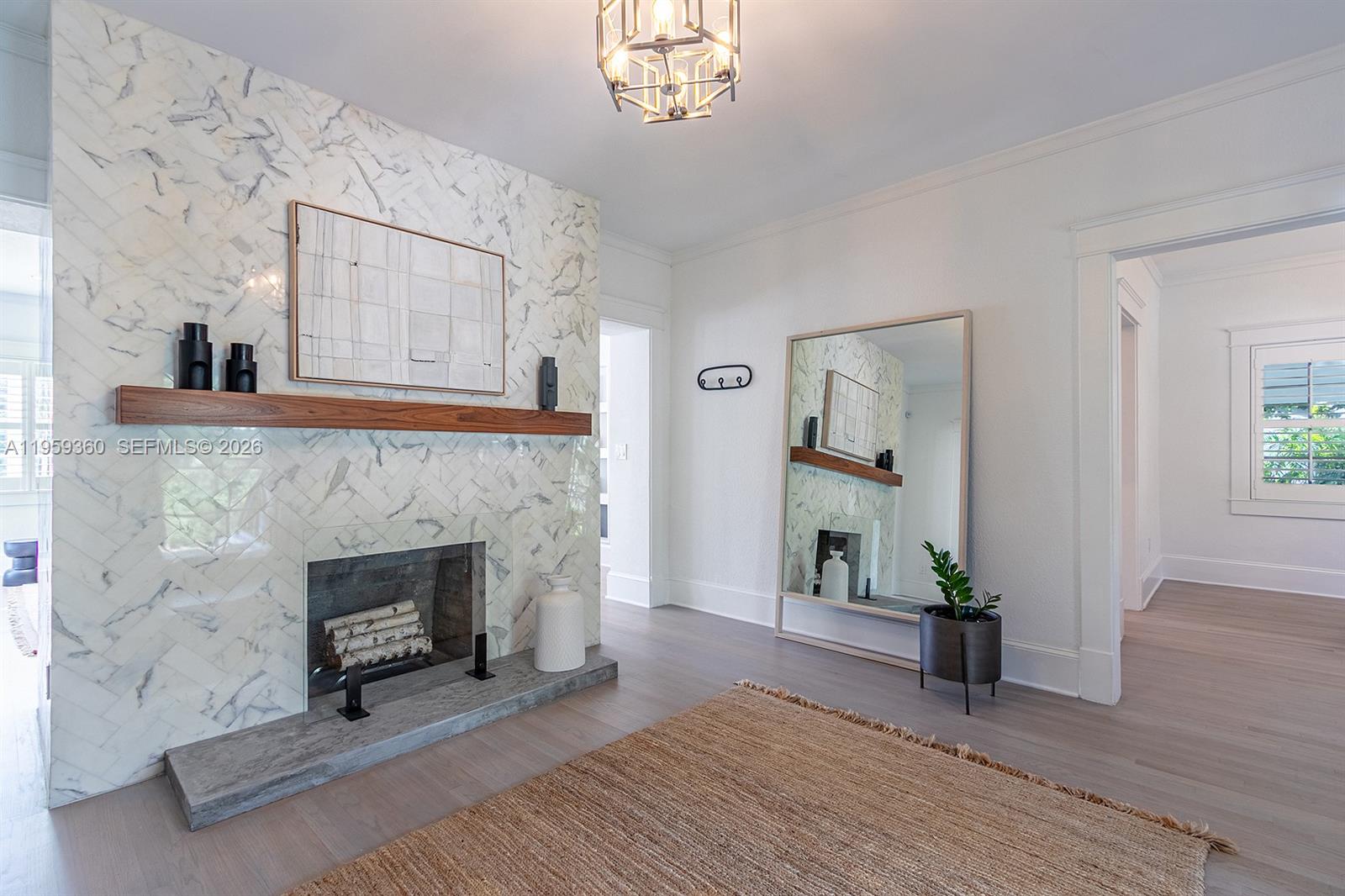428 Giralda Ave