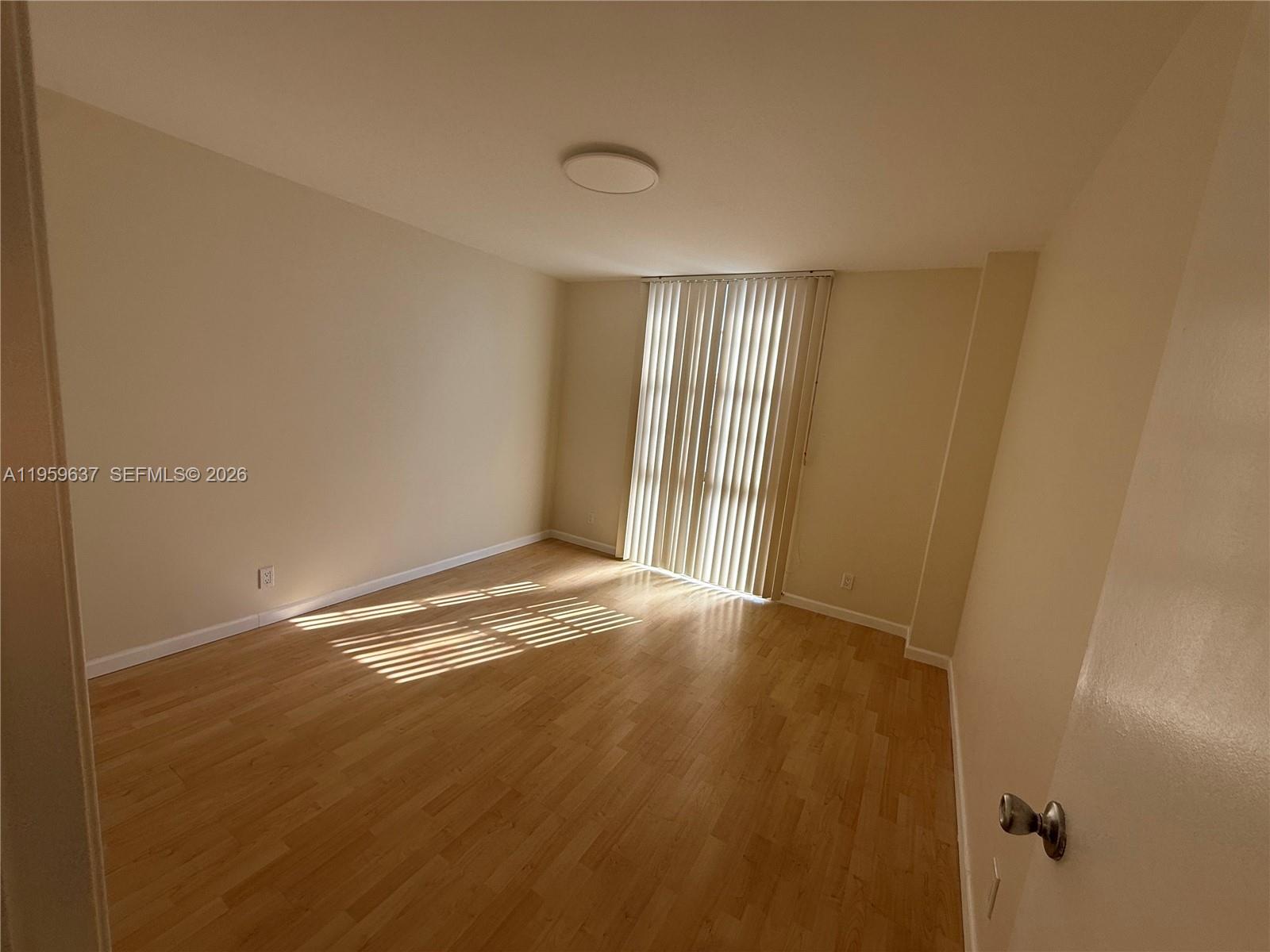 3475 N Country Club Dr # 408