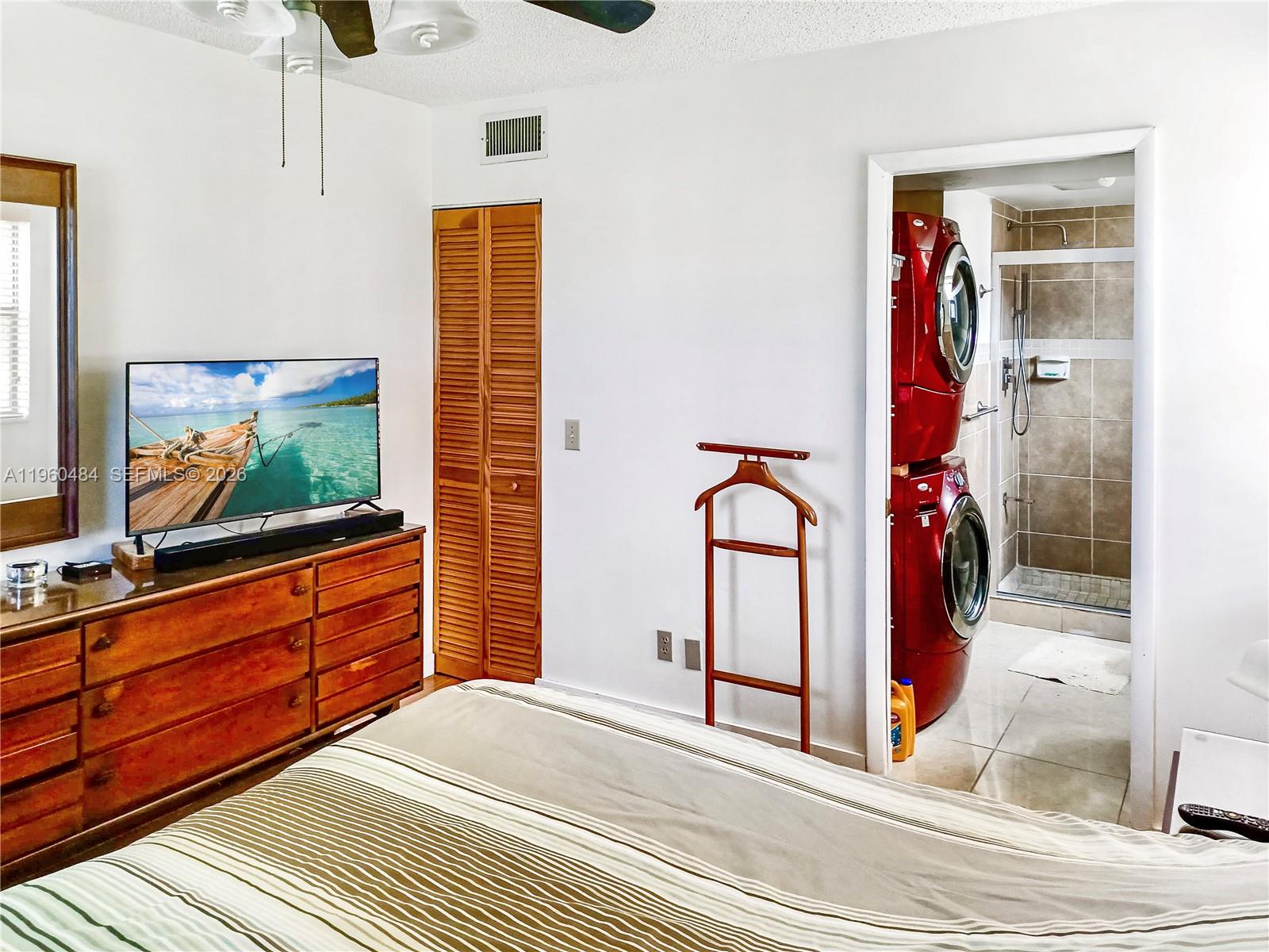 10402 Sunrise Lakes Blvd Unit: 201
