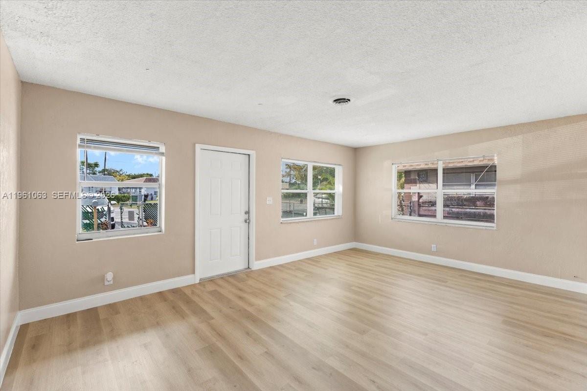 1340 NW 8th Ave # 1340