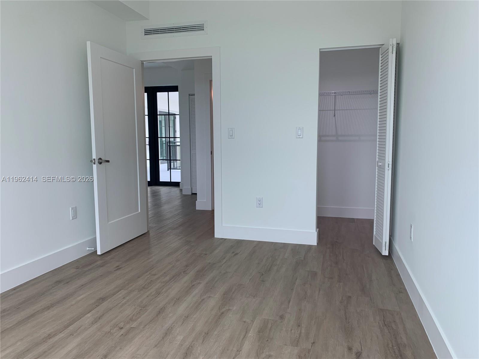 4100 Davie Rd Unit: 402